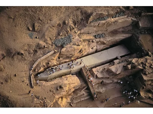 Look for Ancient Tool Marks in Aswan’s Granite Quarries