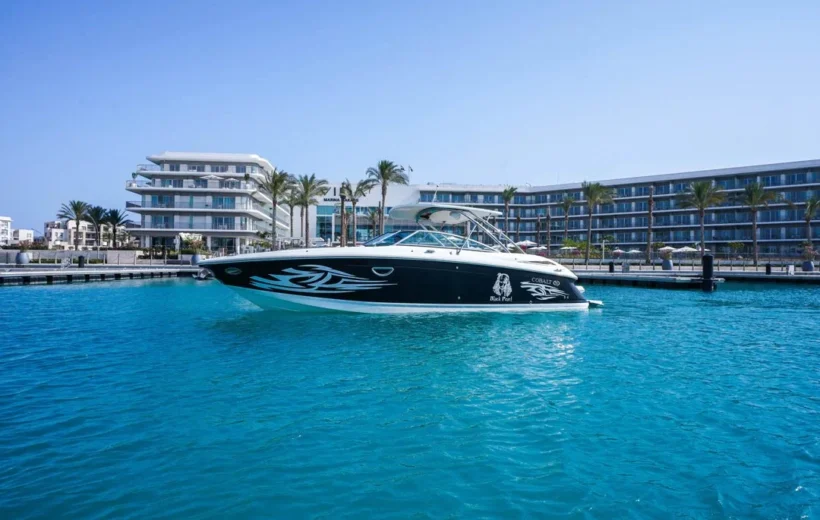 Private Speedboat in Alamein